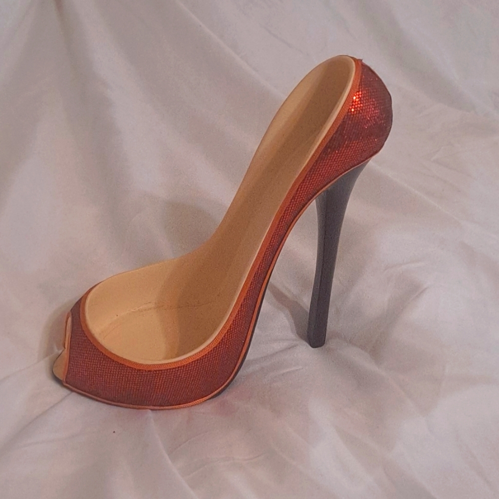 High Heel Bottle Holder